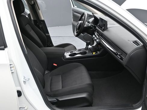 Certified 2024 Honda Civic LX image 25