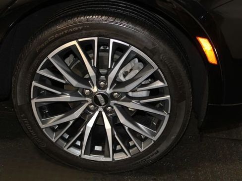 Certified 2024 Cadillac XT4 Sport AWD/4WD image 34
