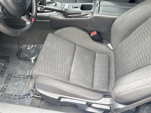Used 2023 Toyota GR86 RWD image 18
