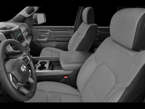 Certified 2022 RAM 1500 Big Horn AWD/4WD image 9