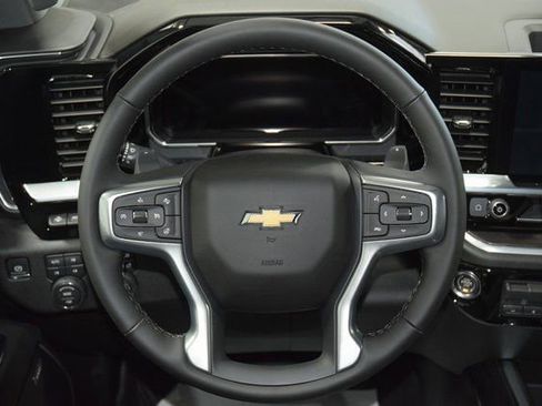 New 2026 Chevrolet Silverado 1500 LTZ w/ LTZ Premium Package AWD/4WD image 38