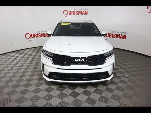 Used 2023 Kia Sorento EX image 16