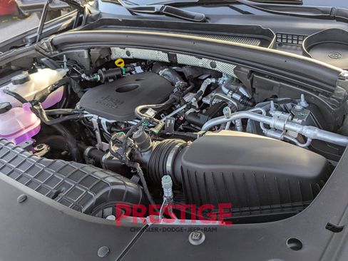 New 2026 Jeep Grand Cherokee Altitude AWD/4WD image 31