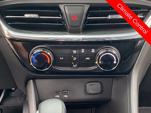 Used 2025 Buick Encore GX Sport Touring FWD image 30