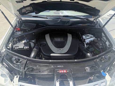 Used 2011 Mercedes-Benz ML 350 2WD image 29