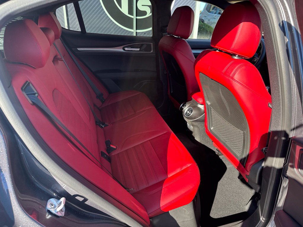 New 2026 Alfa Romeo Stelvio Sprint AWD/4WD image 22