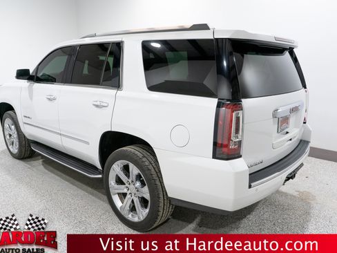 Used 2017 GMC Yukon Denali w/ Open Road Package image 3