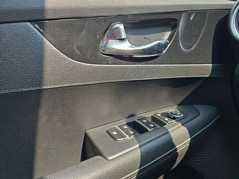 Certified 2022 Kia Forte GT-Line w/ GT-Line Premium Package FWD image 20