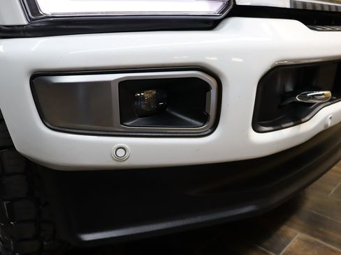 Used 2024 Ford F250 Platinum image 16