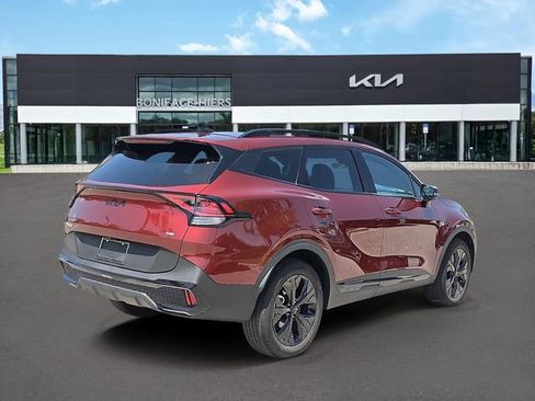 Certified 2025 Kia Sportage X-Line w/ Premium Package AWD/4WD image 4