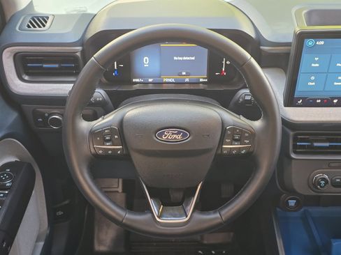 Used 2025 Ford Maverick XLT w/ XLT Luxury Package AWD/4WD image 15