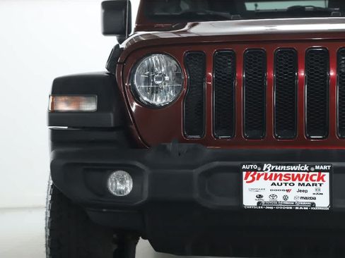 Used 2021 Jeep Wrangler Unlimited Sport AWD/4WD image 6
