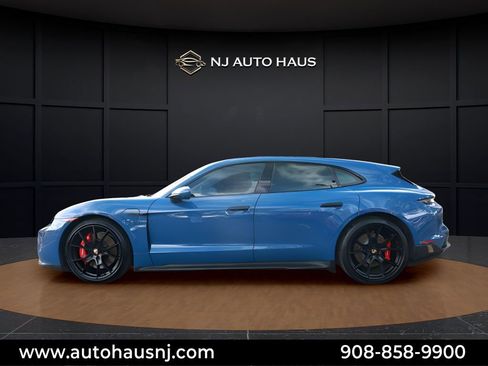 Used 2024 Porsche Taycan GTS w/ Premium Package AWD/4WD image 7