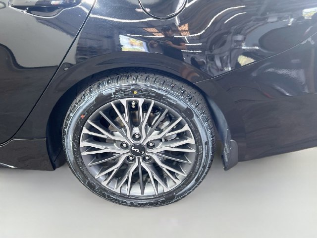 Used 2024 Kia Forte GT-Line FWD image 23