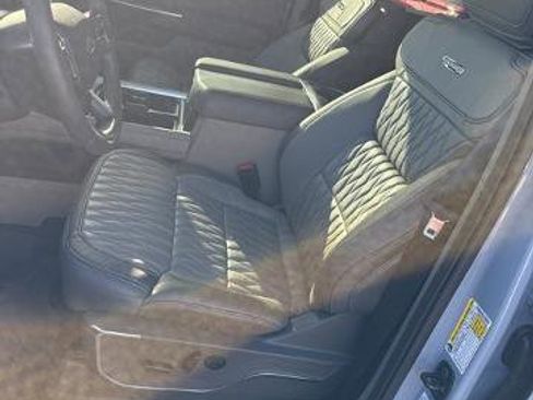 Certified 2025 Ford F350 Platinum w/ Platinum Plus Package image 4