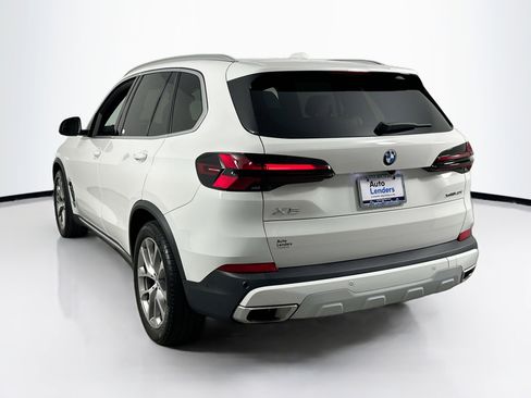 Used 2024 BMW X5 xDrive40i w/ Premium Package image 7