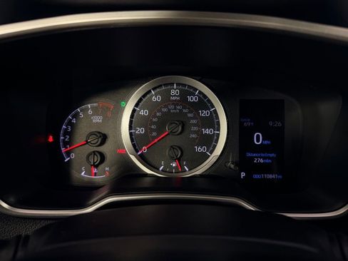 Used 2019 Toyota Corolla SE w/ Carpet Mat Package image 11