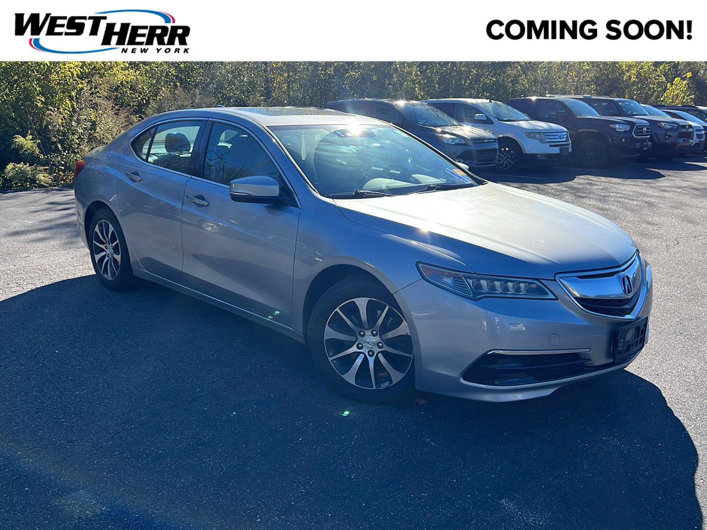 Used 2017 Acura TLX w/ Technology Package FWD image 1