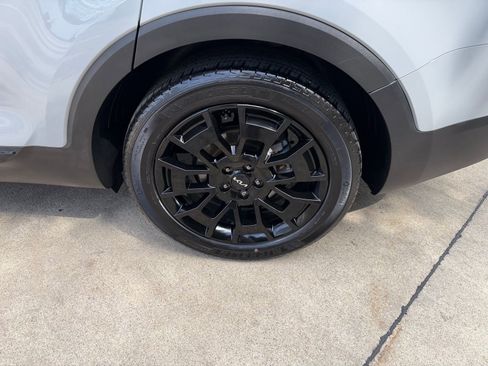 Used 2022 Kia Telluride SX w/ Nightfall Edition Package image 36