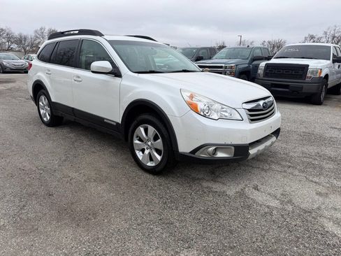 Used 2012 Subaru Outback 3.6R Limited image 3