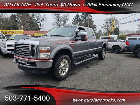Used 2010 Ford F350 Lariat image 2