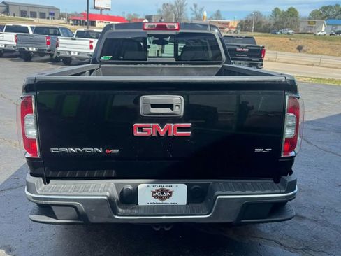 Used 2017 GMC Canyon SLT image 7