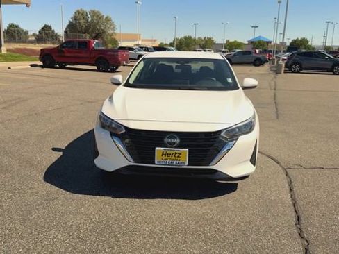 Used 2024 Nissan Sentra SV FWD image 3