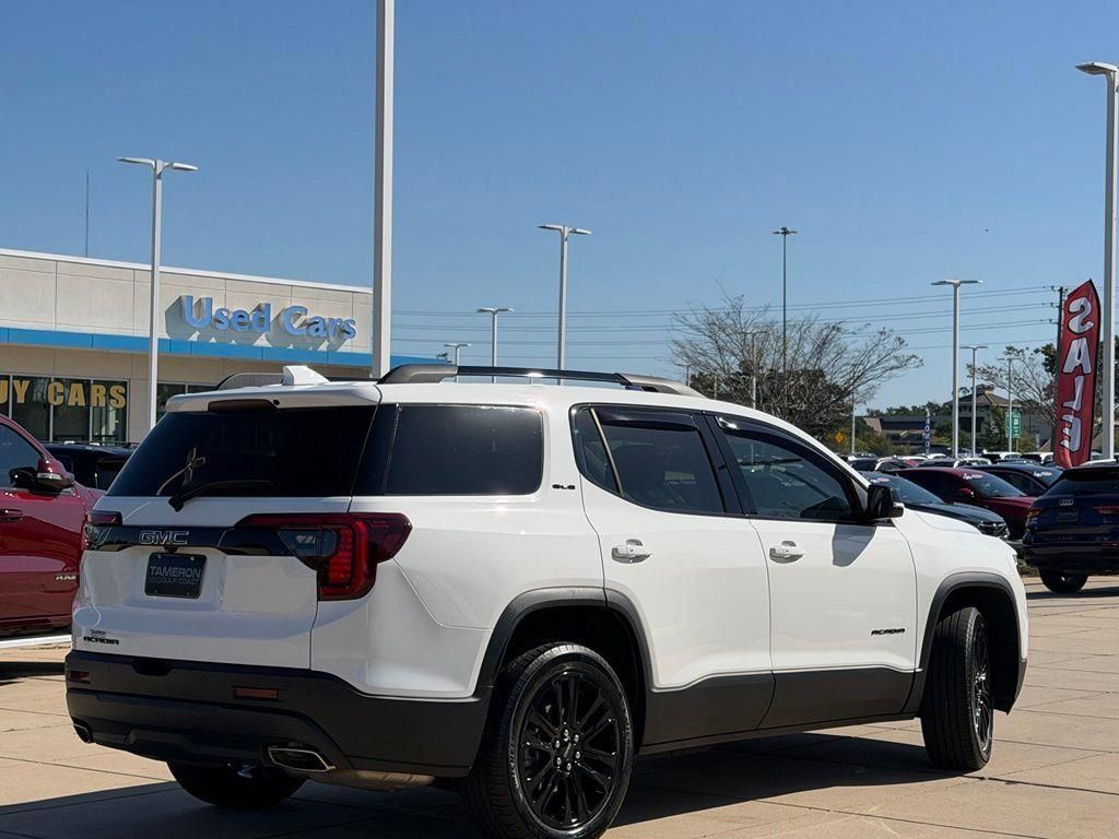 Used 2022 GMC Acadia SLE w/ Driver Convenience Package FWD image 5