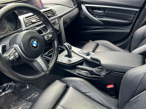 Used 2018 BMW 340i Sedan w/ Premium Package RWD image 12