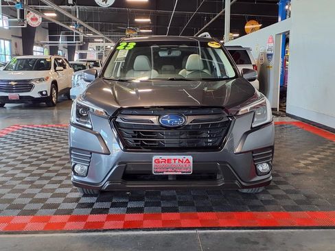 Used 2023 Subaru Forester Limited AWD/4WD image 2