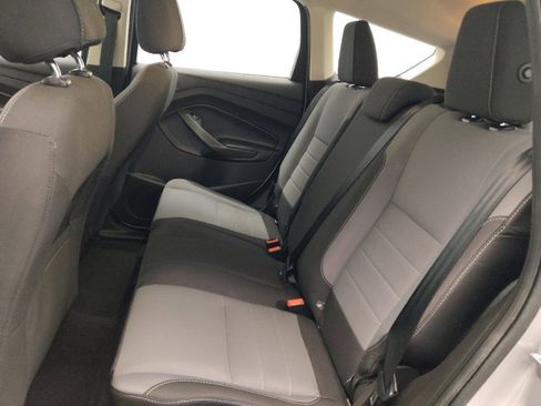 Used 2017 Ford Escape S image 18