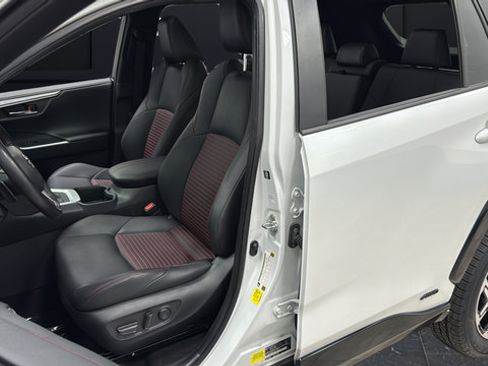 Used 2023 Toyota RAV4 XSE w/ Weather Package AWD/4WD image 9