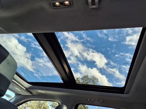 Used 2024 Ford F350 Limited w/ FX4 Off-Road Package image 22