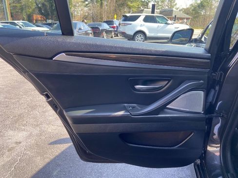Used 2016 BMW 550i Sedan RWD image 24