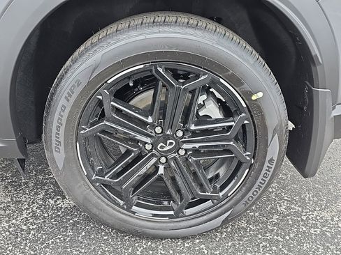 New 2026 INFINITI QX60 Sport image 8