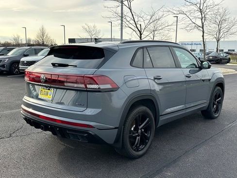 New 2026 Volkswagen Atlas Cross Sport SEL R-Line AWD/4WD image 6