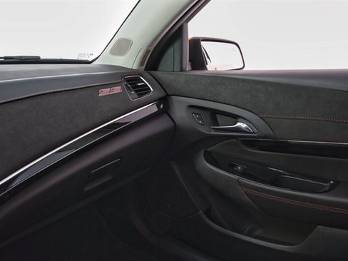 Used 2017 Chevrolet SS RWD image 27