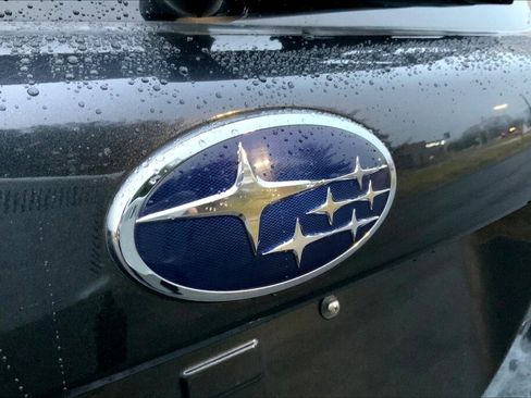 Used 2018 Subaru Forester 2.5i Premium AWD/4WD image 28