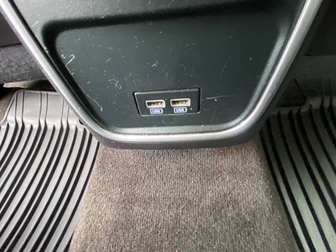Used 2016 Chrysler 300 Limited RWD image 45