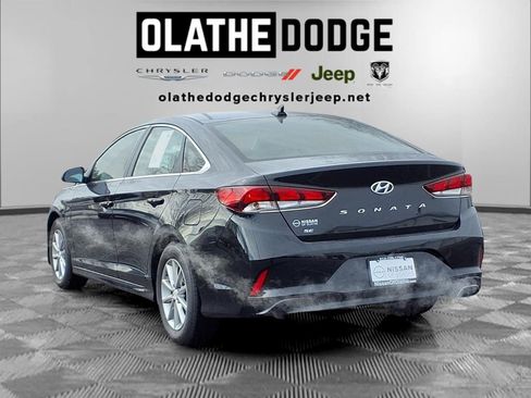 Used 2018 Hyundai Sonata SE image 3