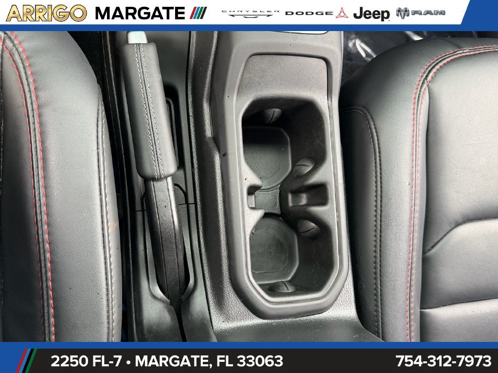 Certified 2024 Jeep Wrangler Unlimited Rubicon AWD/4WD image 27