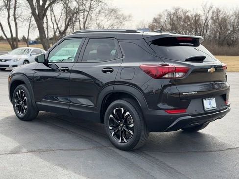 Used 2021 Chevrolet TrailBlazer LT w/ Convenience Package image 5