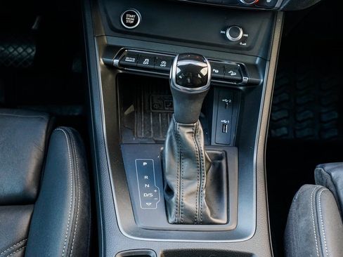 Used 2021 Audi Q3 2.0T Premium Plus w/ Premium Plus Package image 13