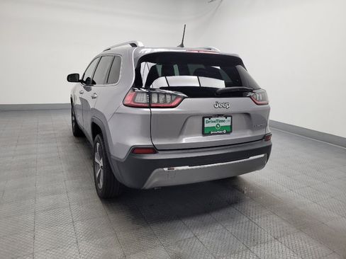 Used 2020 Jeep Cherokee Limited FWD image 6