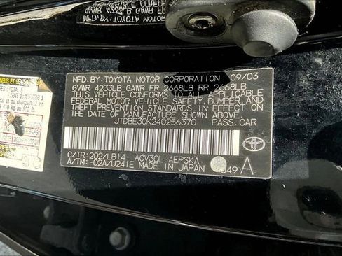 Used 2004 Toyota Camry SE FWD image 4