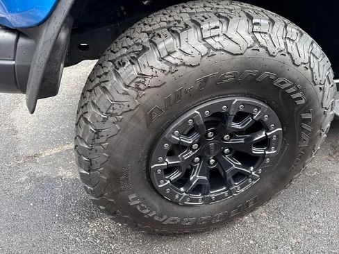 Used 2025 Ford Bronco Raptor AWD/4WD image 20