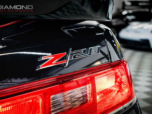 Used 2015 Chevrolet Camaro Z/28 RWD image 7