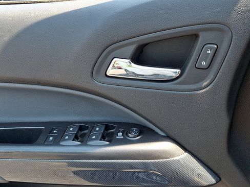 Used 2022 Chevrolet Colorado Z71 AWD/4WD image 25