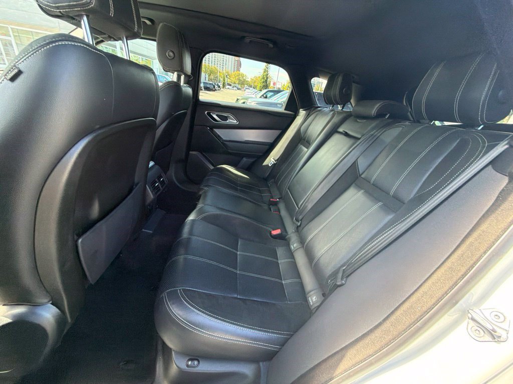 Used 2020 Land Rover Range Rover Velar R-Dynamic S AWD/4WD image 17