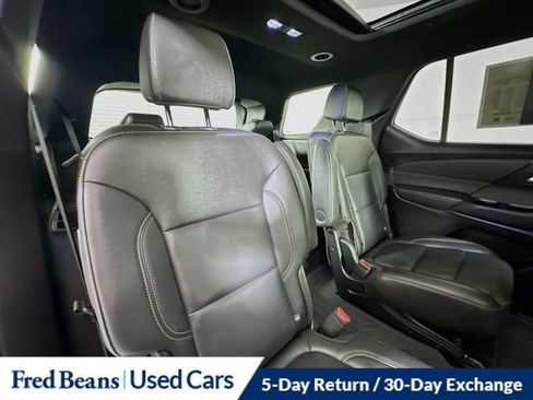 Used 2023 Chevrolet Traverse LT w/ LT Premium Package AWD/4WD image 36